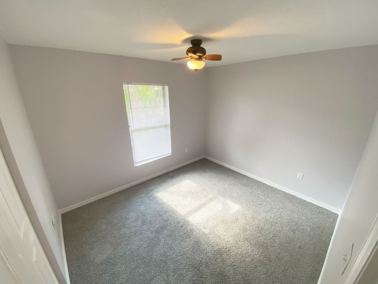 3219 Ne 16th Ct #3219 - Photo 5 of 9