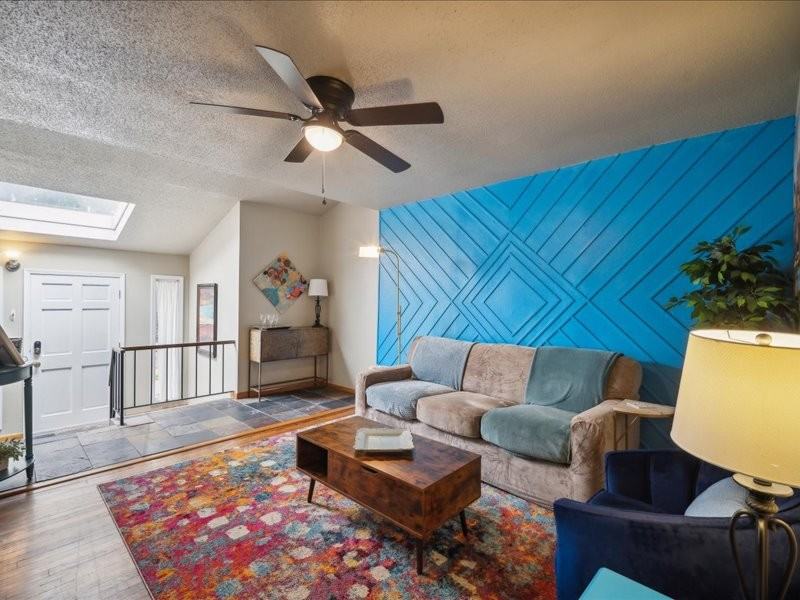 1432 E 38th St #1430B - Photo 2 of 17