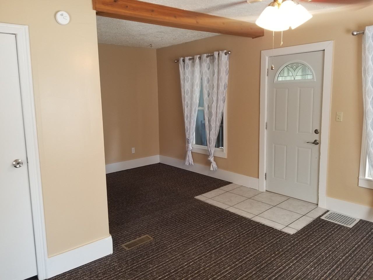 1213 Ballard St #NA - Photo 3 of 14