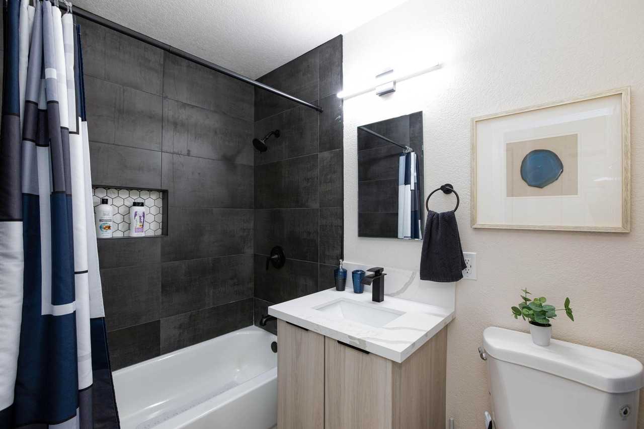 E Gowan Rd - Photo 5 of 16