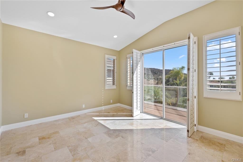 60 Foxtail Ln - Photo 3 of 8