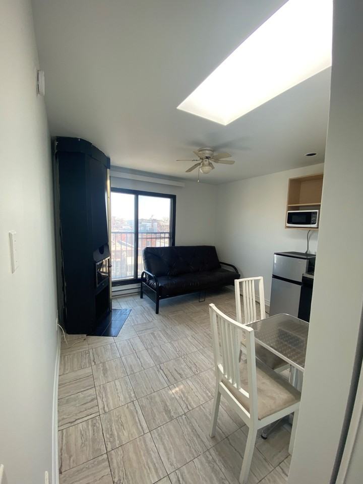 5850 Avenue Papineau — photo 3