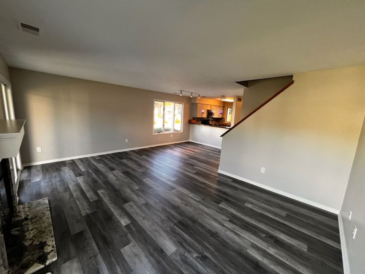 2796 Sand Run Pkwy - Photo 3 of 13