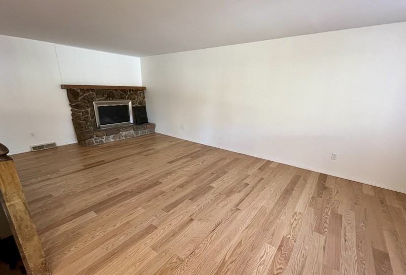 3317 Marshall St - Photo 6 of 37