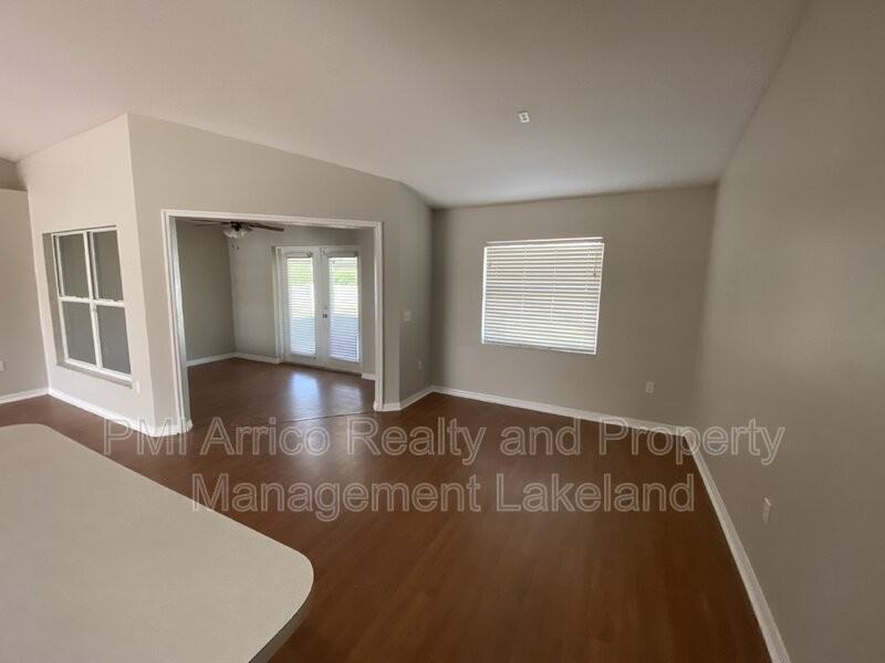5325 Tillery Rd - Photo 5 of 17