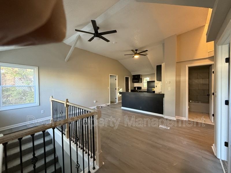 2753 N 34th St - Photo 7 of 18