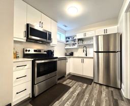 31 Heyworth Crescent #Lower - Photo 1 of 1