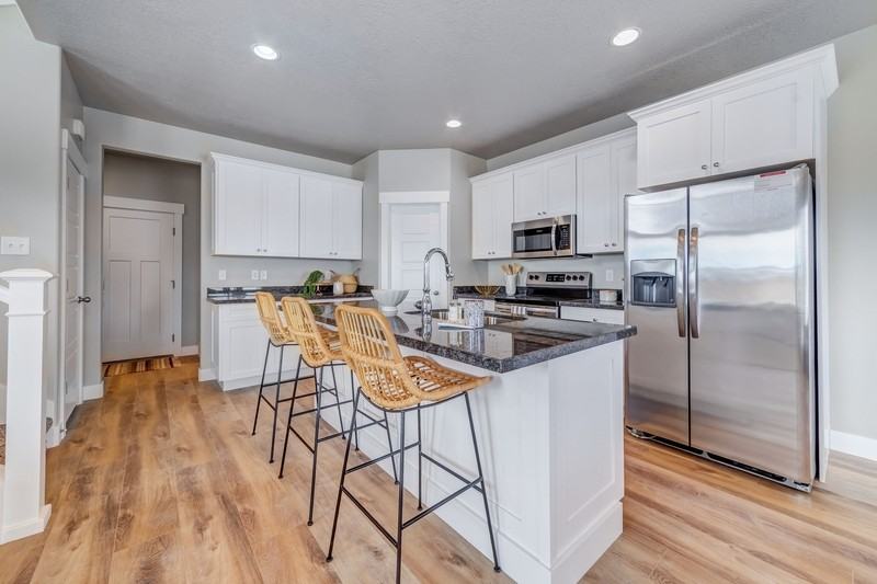 2502 N Cormac Pl - Photo 3 of 12