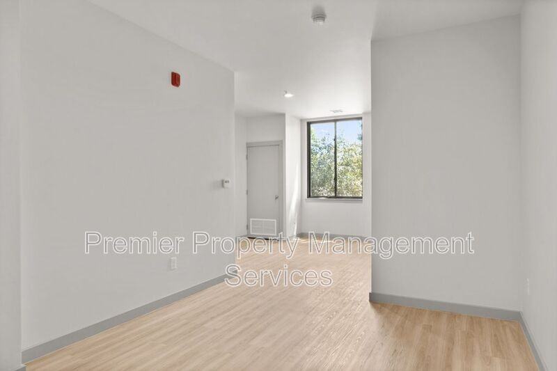 1127 Alderson Ave #209 - Photo 2 of 9