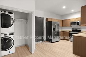 featured image of 1127 Alderson Ave #209