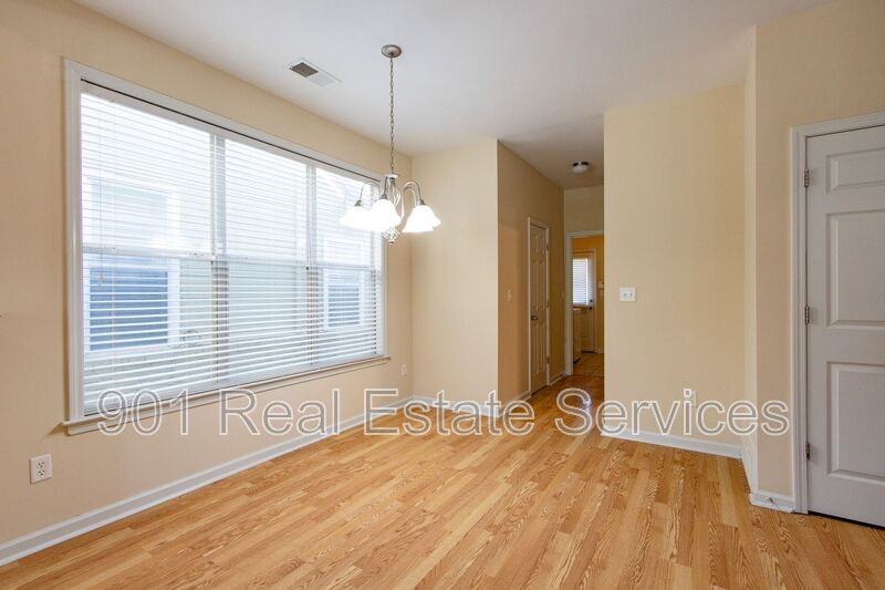 1324 Island Shore Dr - Photo 5 of 21