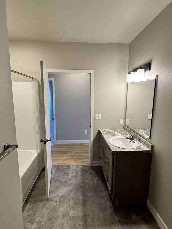 JP Place - Photo 4 of 50