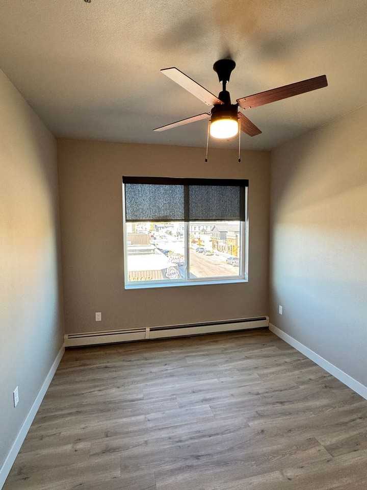 JP Place - Photo 6 of 50