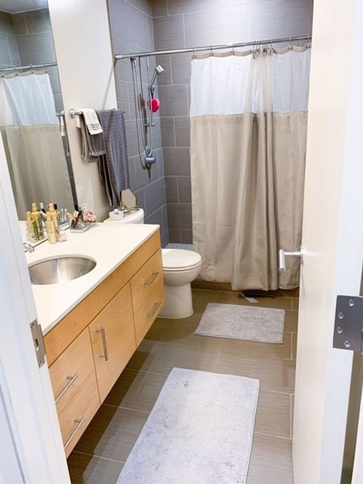 1201 N Francis Ave - Photo 4 of 18