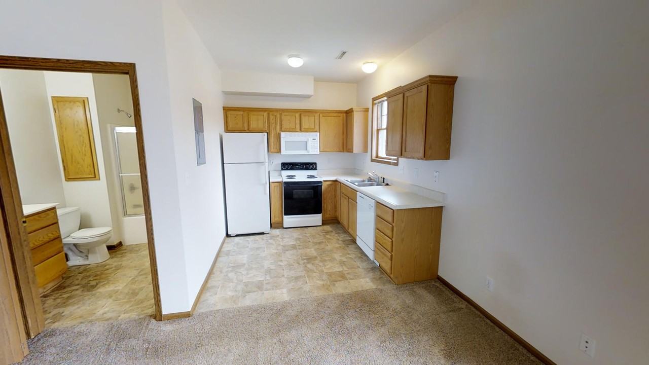 2523 Aspen - Photo 2 of 12