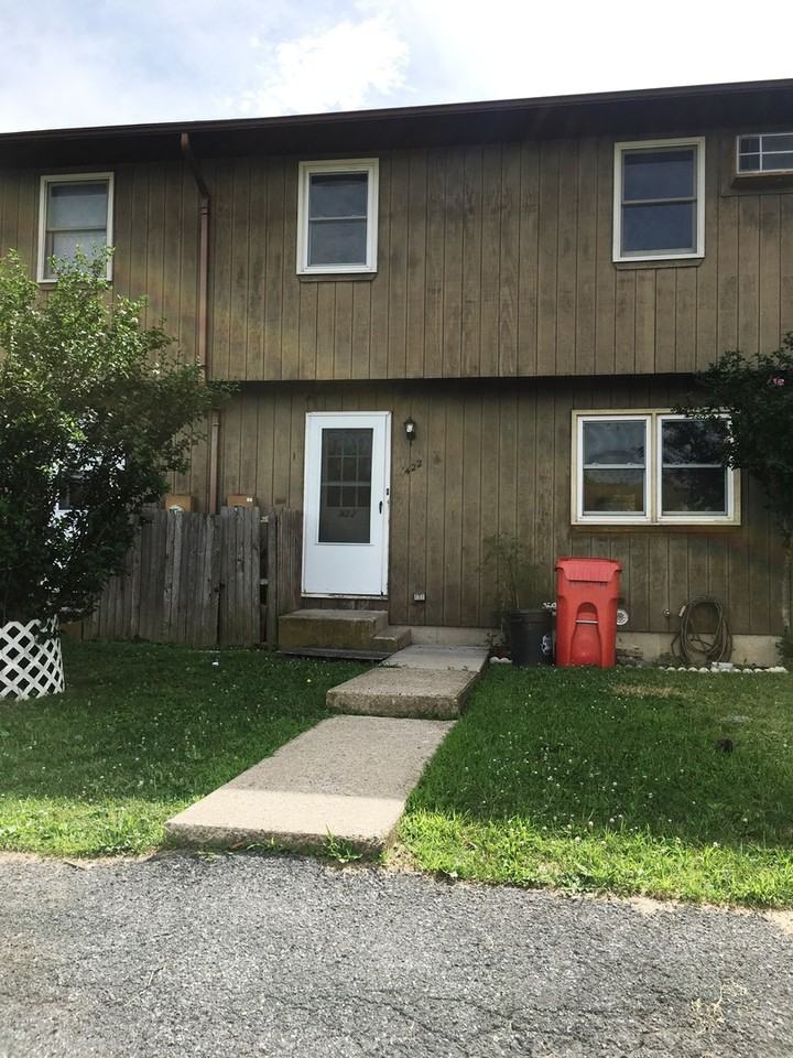 422 Century Dr - Photo 3 of 21