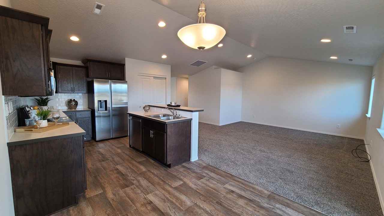 7812 W 55th Ave - Photo 5 of 29