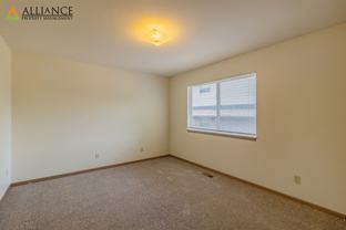 Moro St. 928-30 - Photo 1 of 1