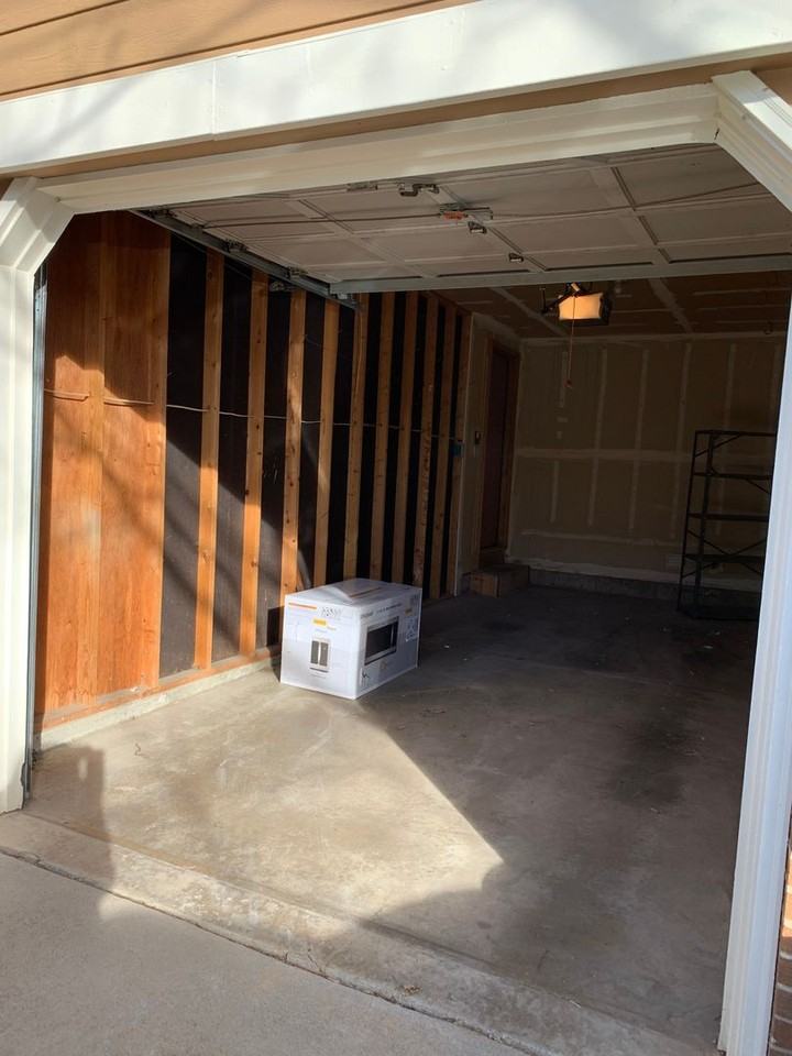 8120 Dry Creek Cir - Photo 2 of 22