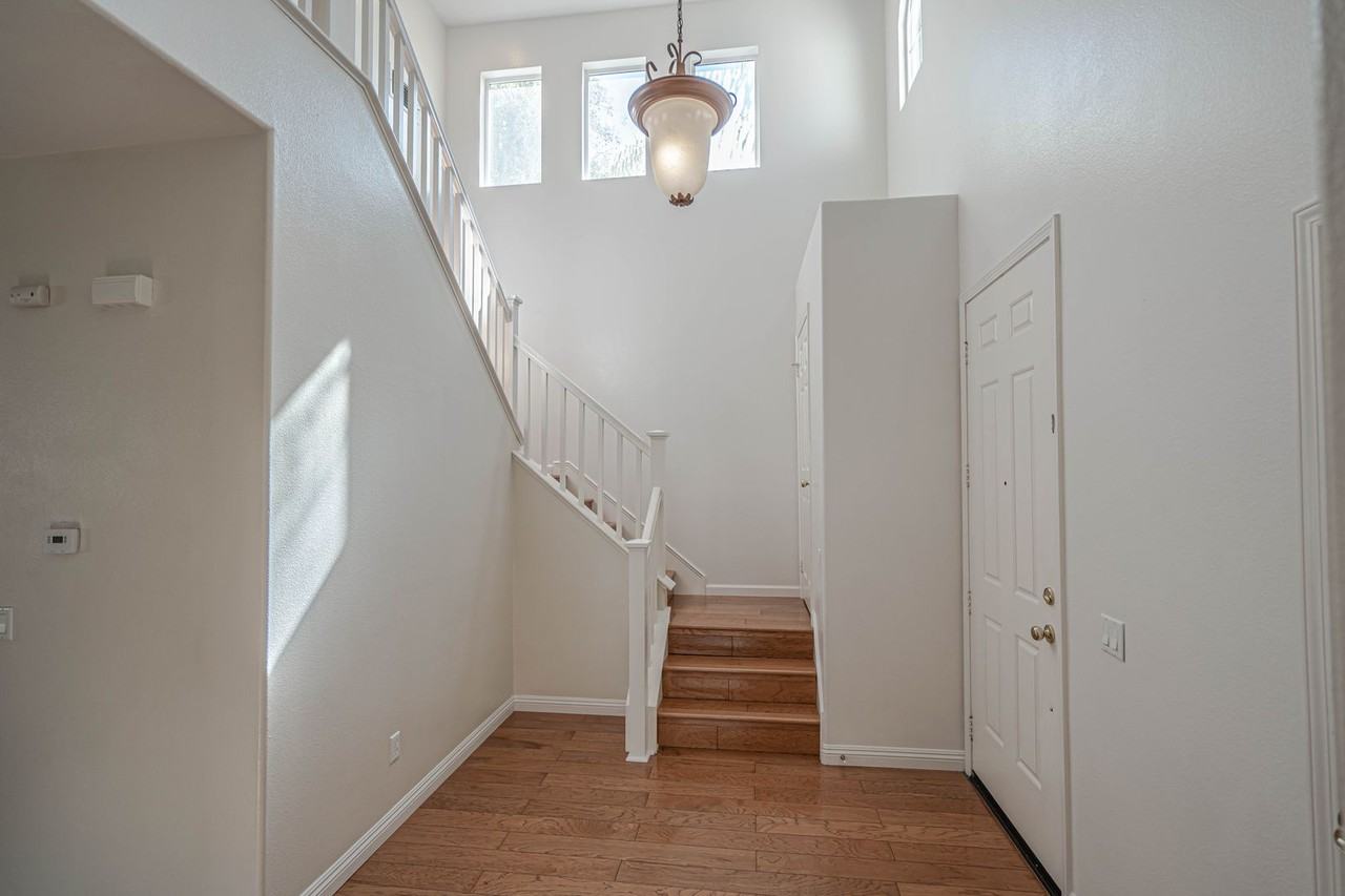 28482 Santa Catarina Road - Photo 2 of 23