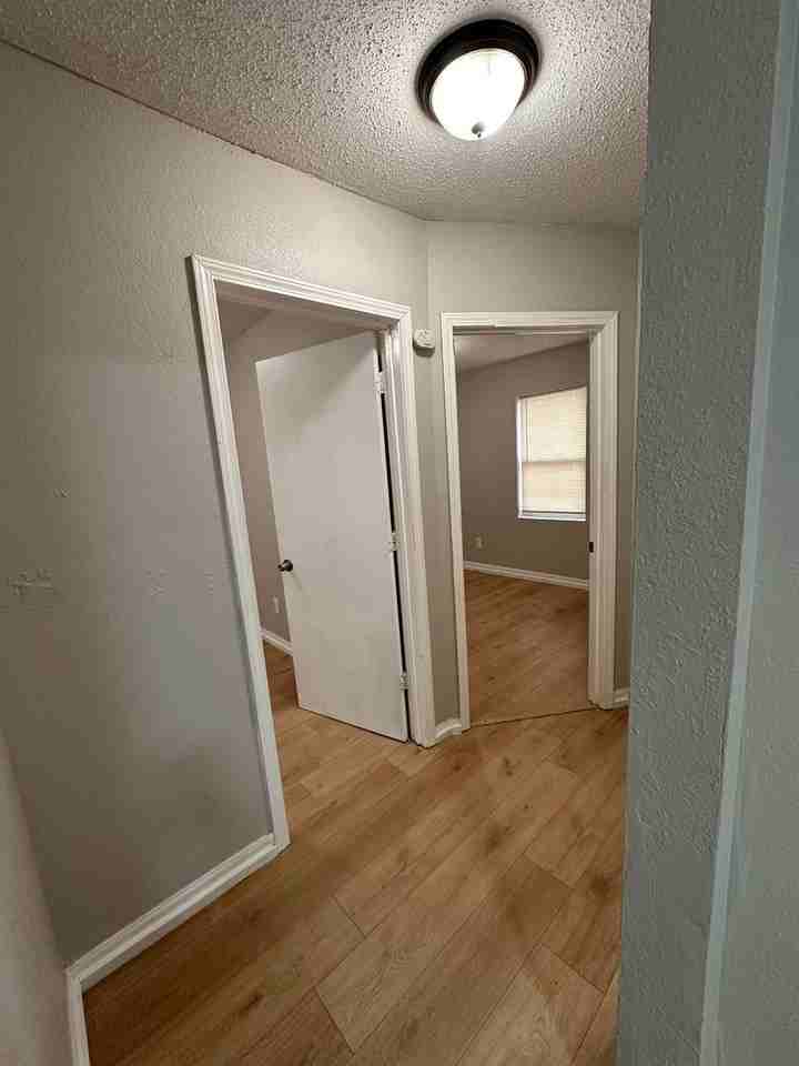 6824 Bellefontaine Ave - Photo 5 of 13