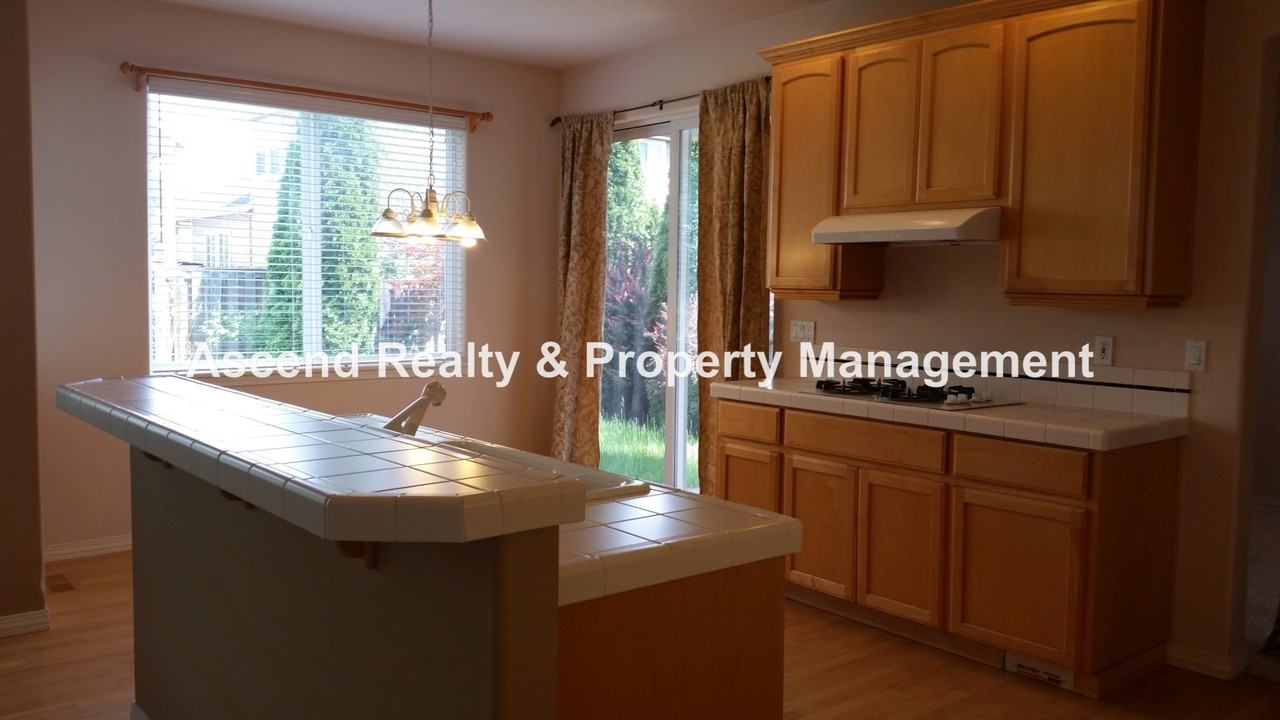 5290 Nw Skycrest Pkwy - Photo 6 of 24