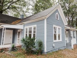 featured image of 725 W Poplar St