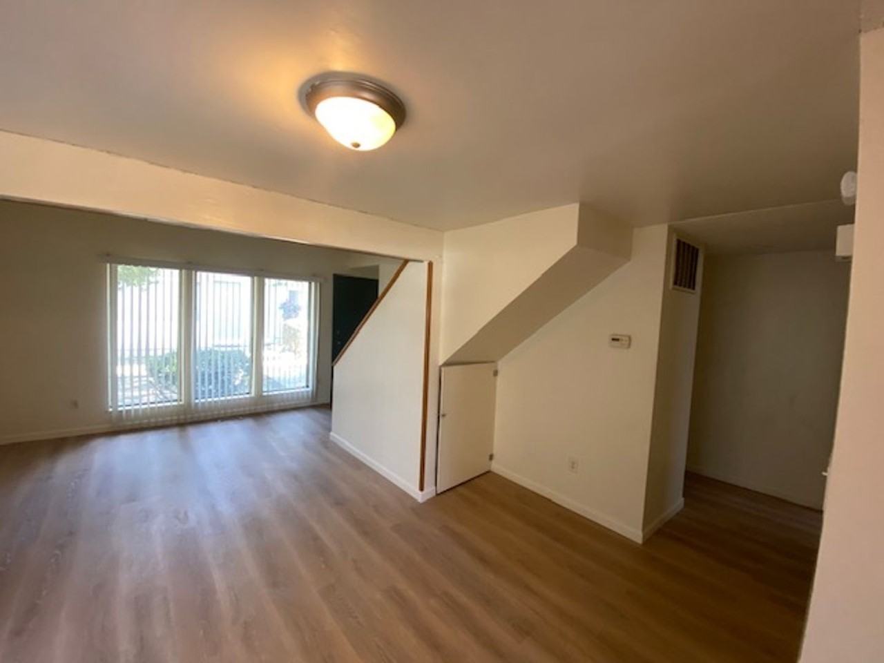 2000 Brookhurst St - Photo 6 of 19