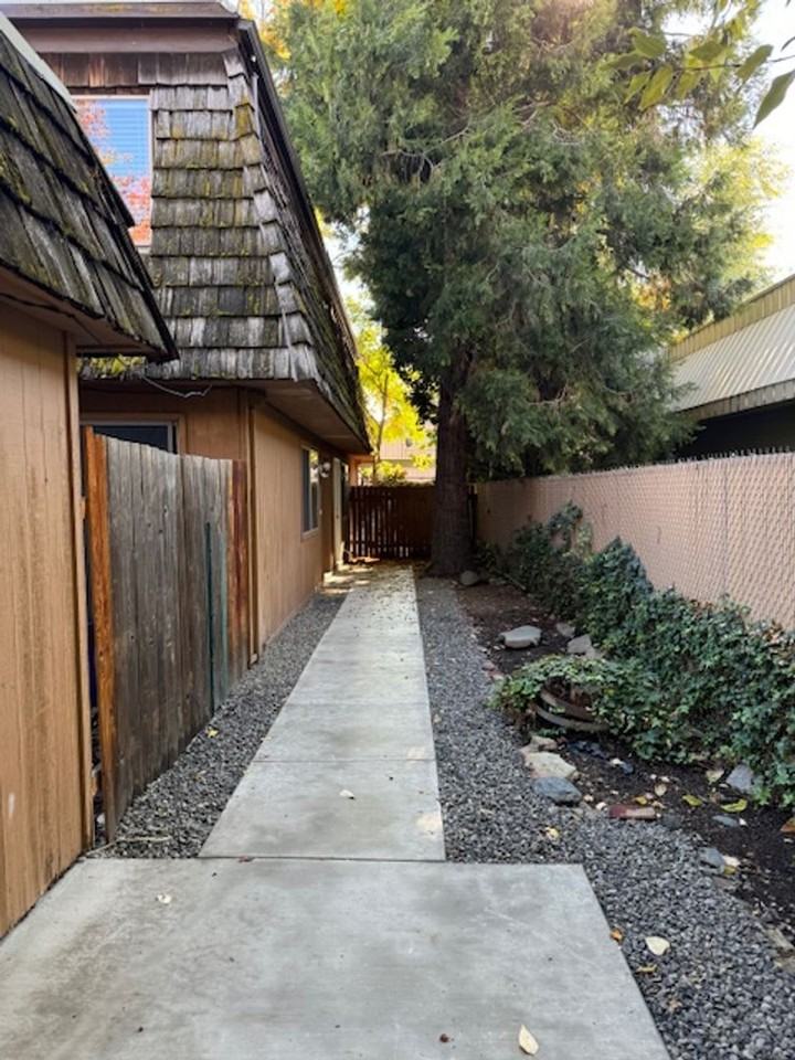 907 ROYAL Apartments 907 Royal Ct, Medford, OR 97504 Zumper