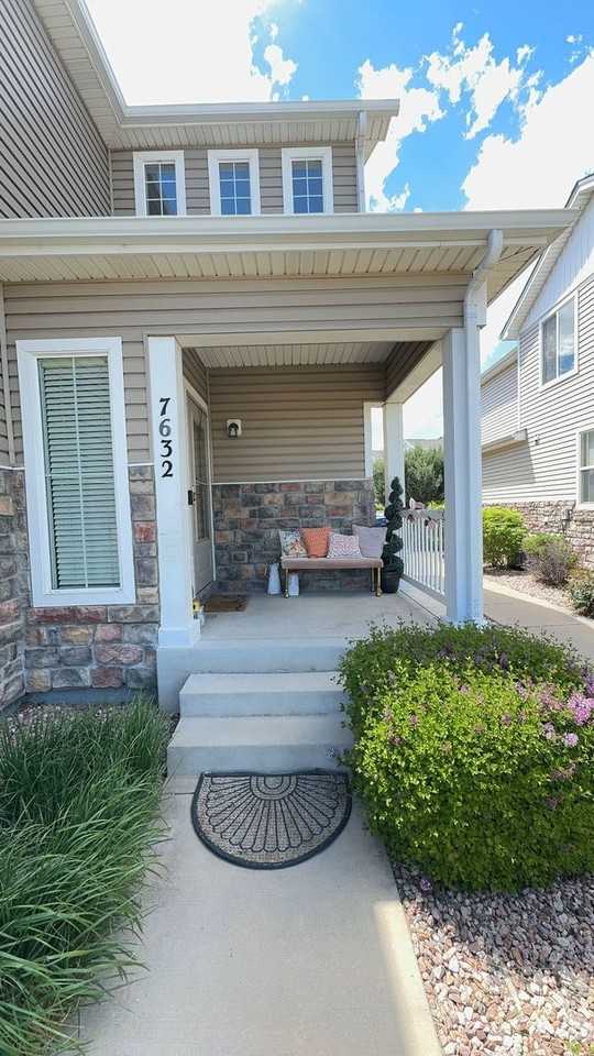 7632 Sandy Springs Pt - Photo 4 of 17