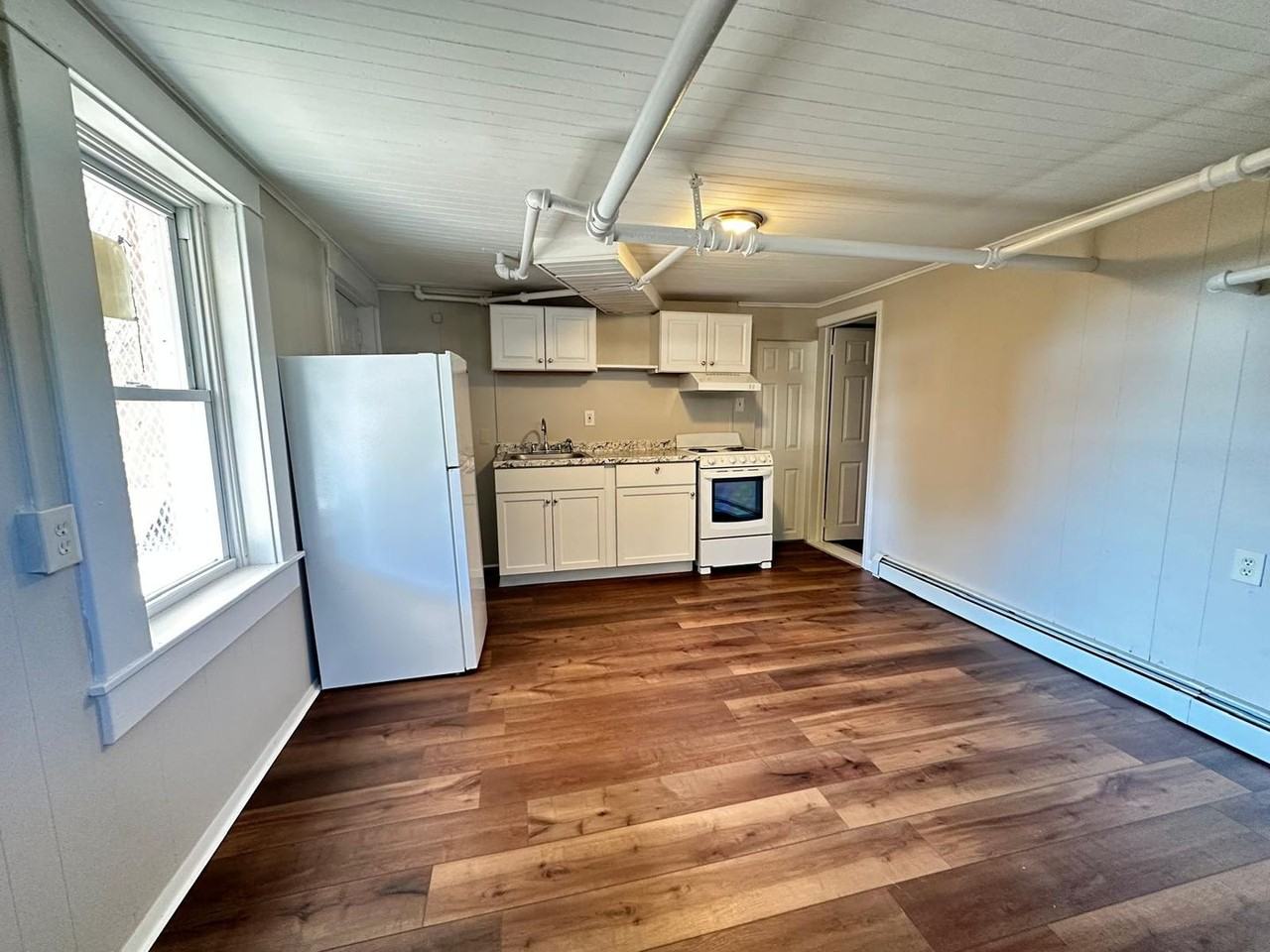 244 Walnut Street - Photo 2 of 7