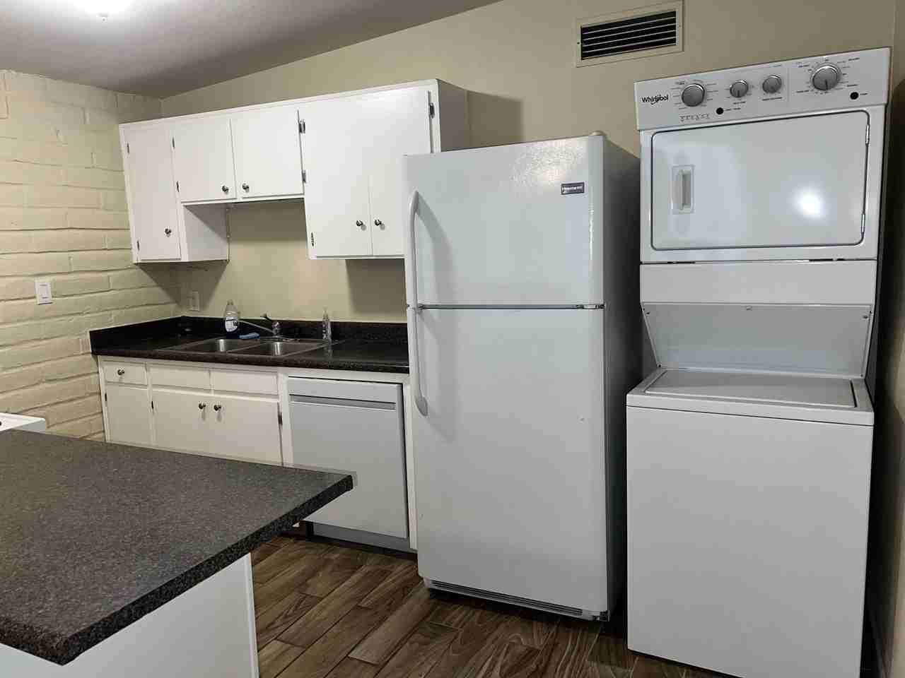 5610 E Glenn St #A - Photo 7 of 14