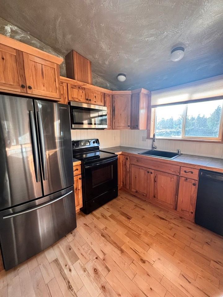 31821 S Skagit Hwy - Photo 2 of 10