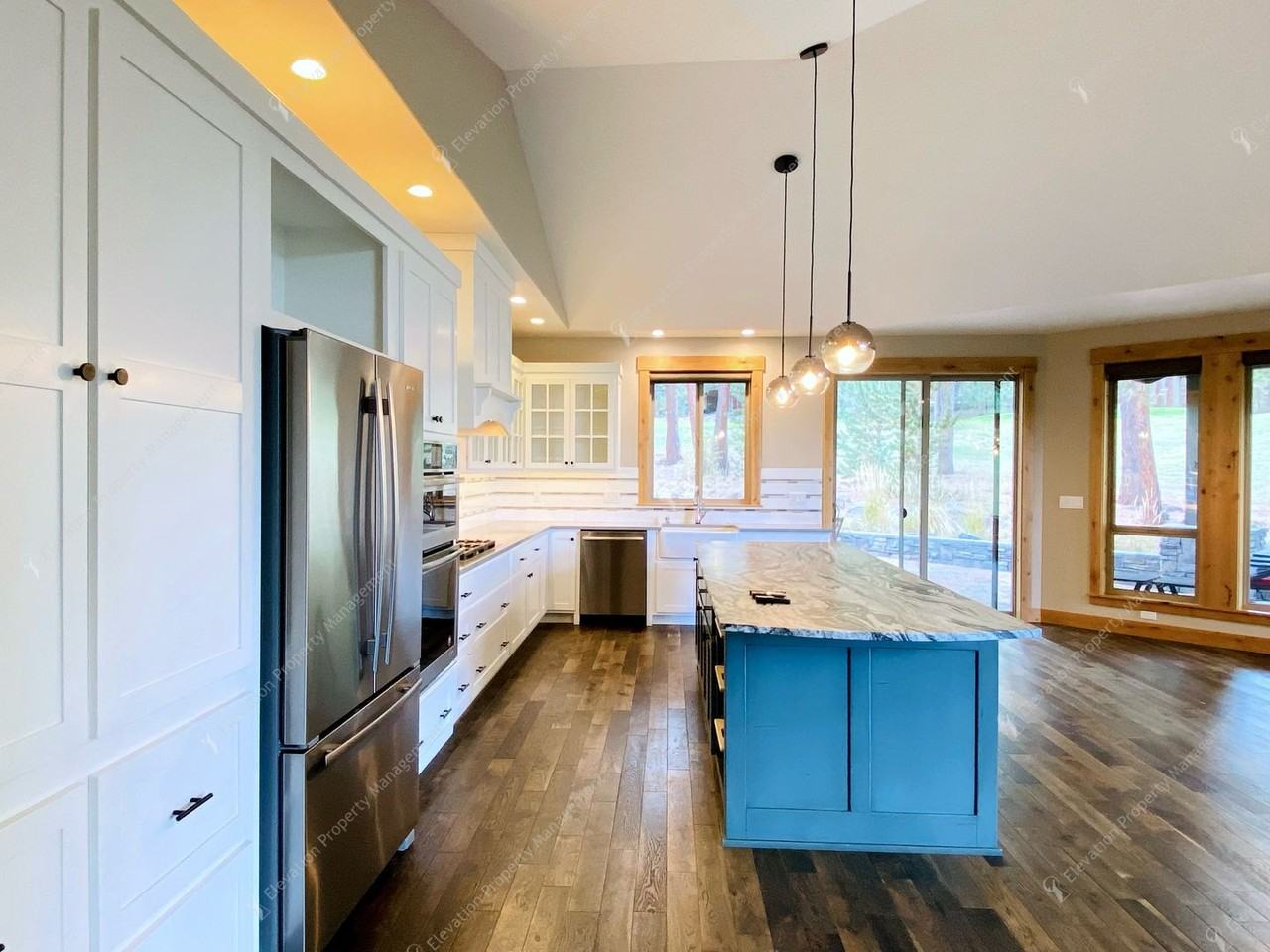 3525 Nw Mccready Dr - Photo 5 of 48