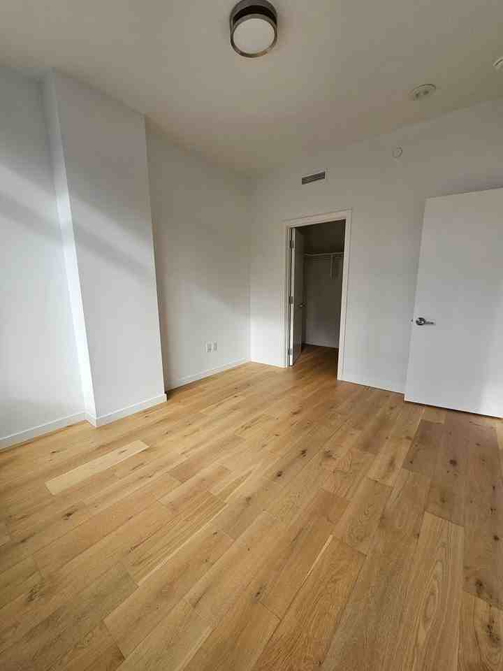 10232 Ne 10th St #910 - Photo 4 of 27