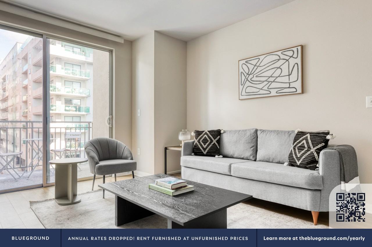 1050 Wilshire Blvd #605 - Photo 4 of 50