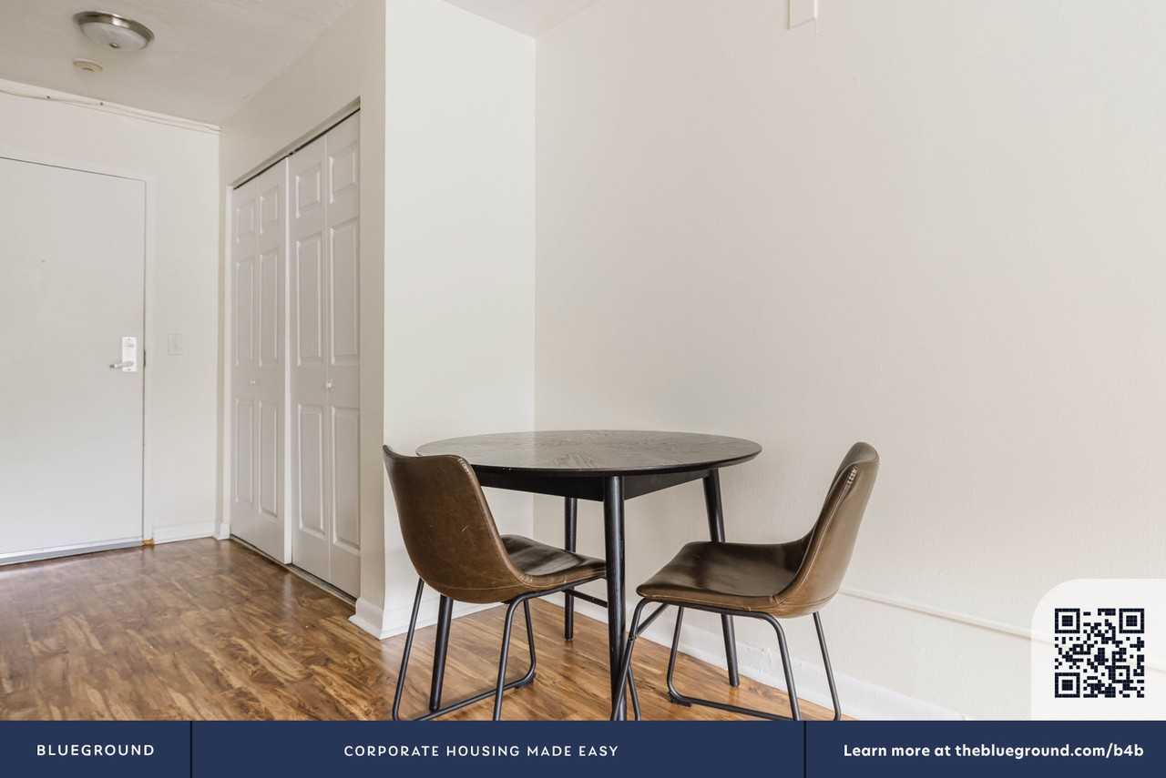 170 Parker Hill Avenue - Photo 5 of 14