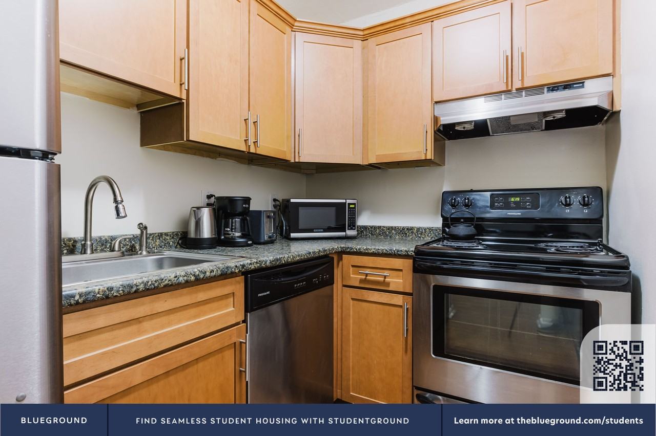 170 Parker Hill Avenue - Photo 6 of 14