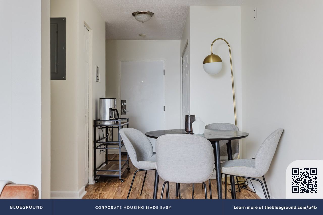 170 Parker Hill Avenue - Photo 6 of 15