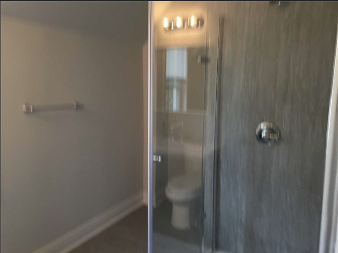 76 Wellington Street East #3 - Photo 5 of 7