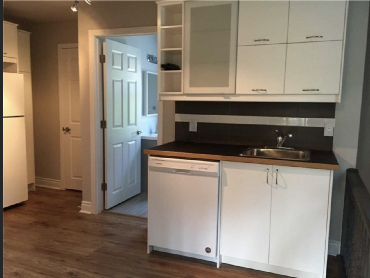 76 Wellington Street East #3 - Photo 6 of 7