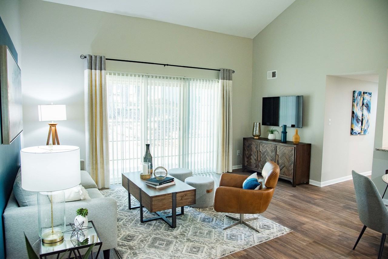 The Grove at Five Points - Photo 6 of 50