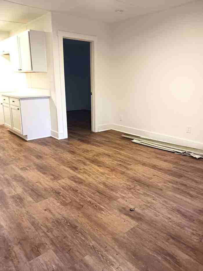 Memorial Dr #C - Photo 3 of 6