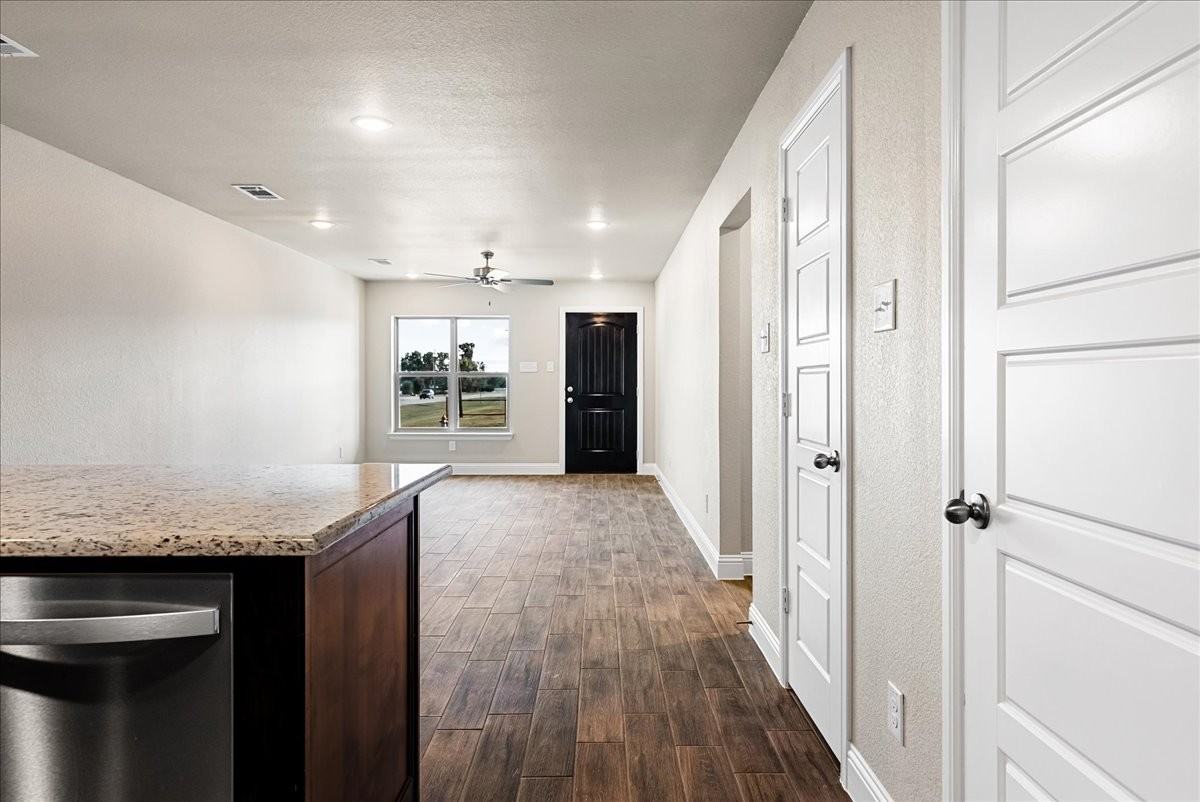 477 S Evans St #300 - Photo 5 of 26