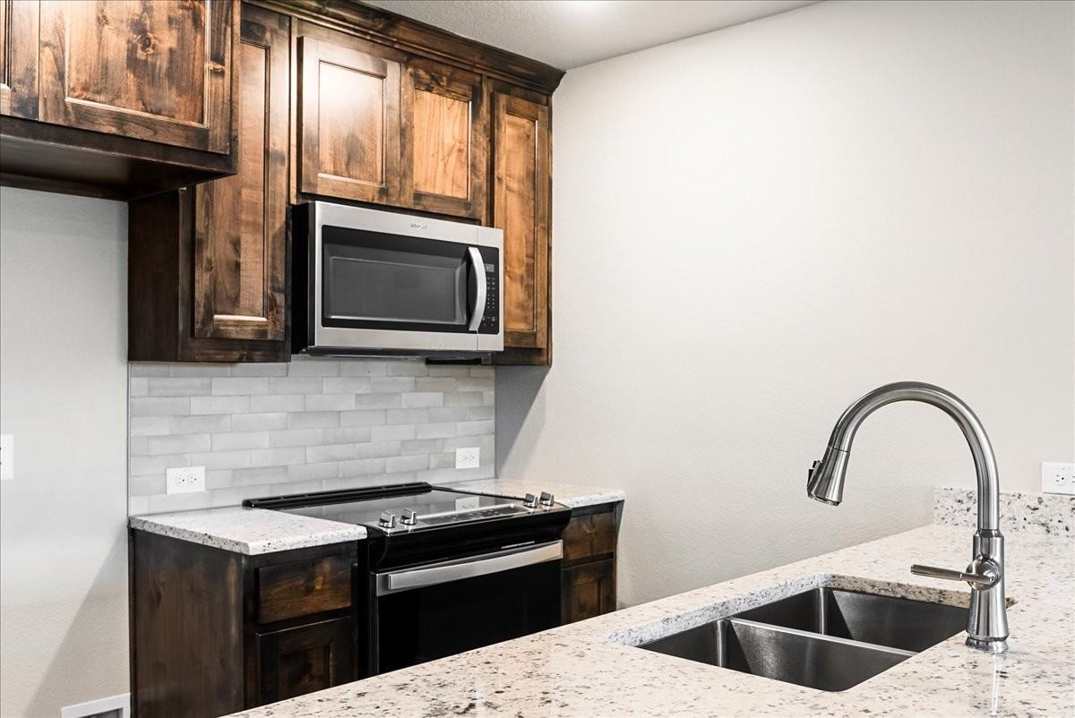 477 S Evans St #300 - Photo 7 of 26