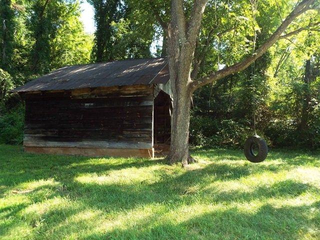 413 Wayehutta Rd #NA - Photo 3 of 18