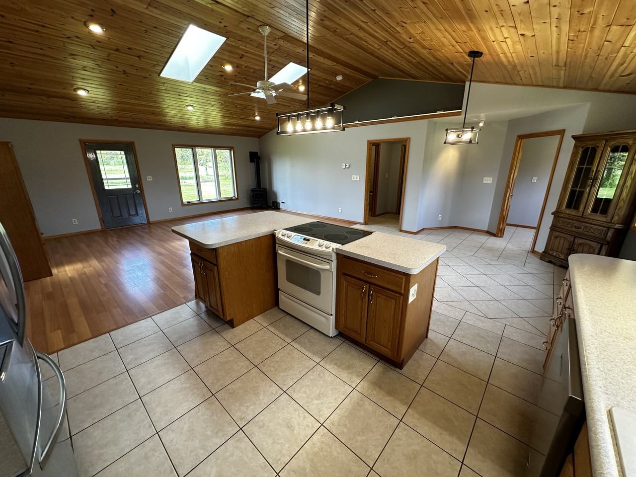 1139 W Knife River Rd #NA - Photo 3 of 18