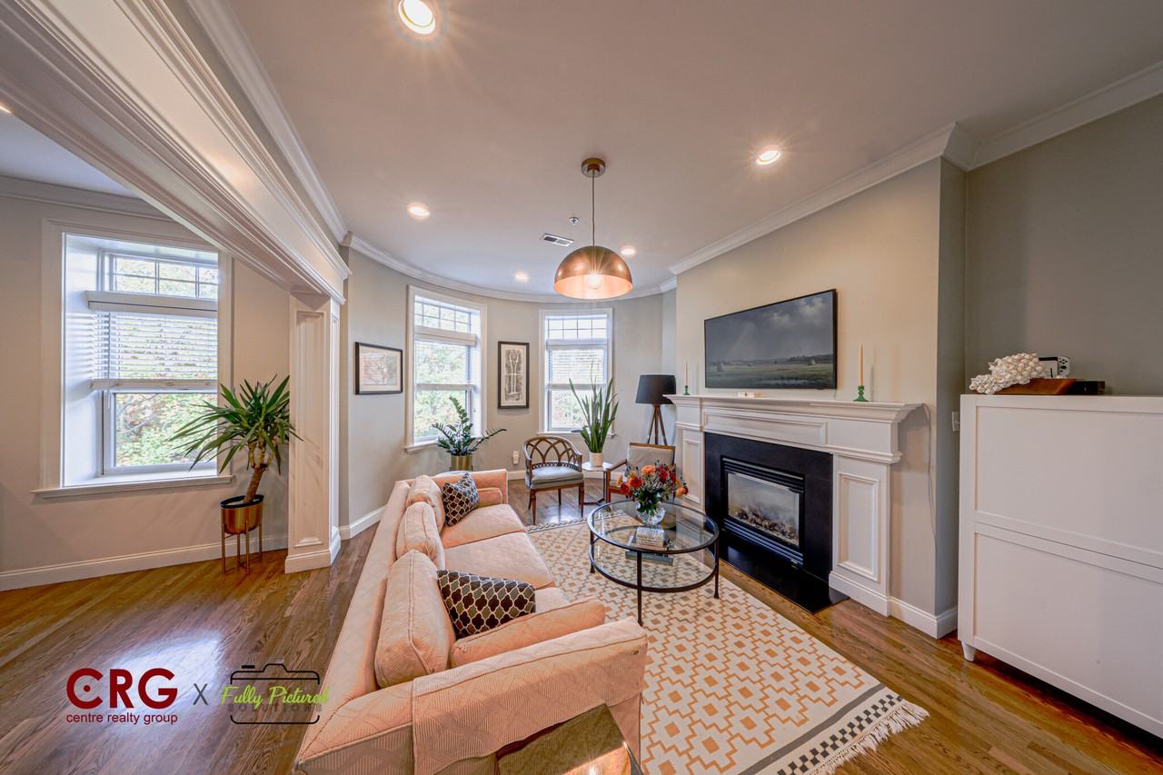 1803 Beacon St #3 - Photo 4 of 31