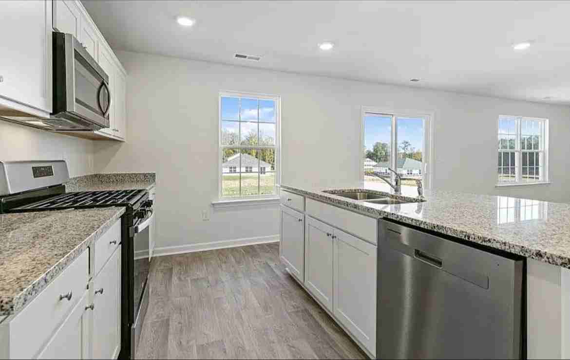 308 Mimosa Ct #NA - Photo 3 of 15