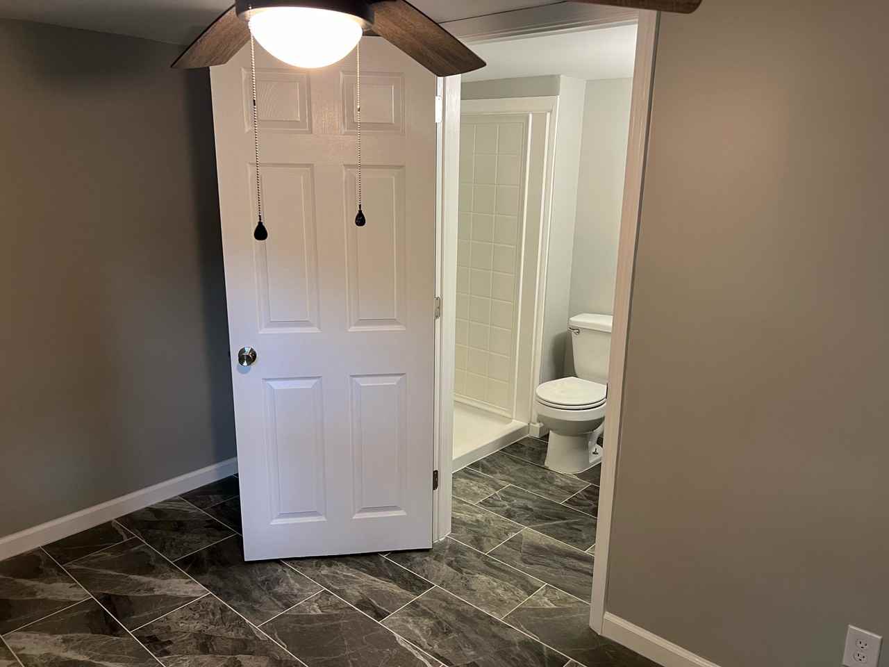 7706 W Fairfield Dr #8 - Photo 4 of 5